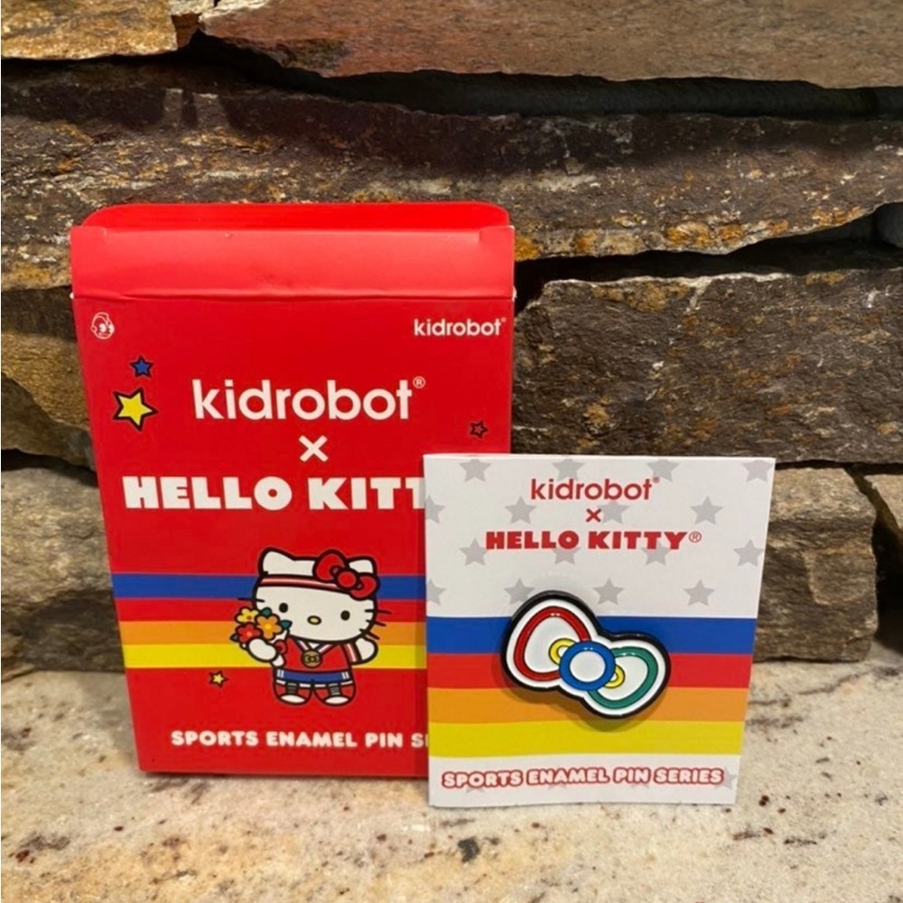 NWT Kidrobot X Hello Kitty Sanrio hello kitty bow enamel pin